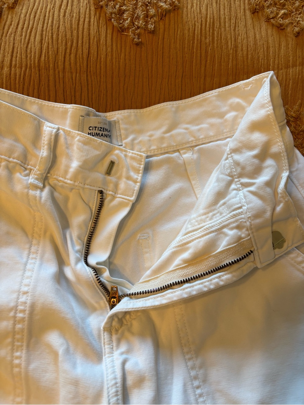 Citizens Of Humanity White Marcelle Barrel Cargo Pants - Picture 3 of 7